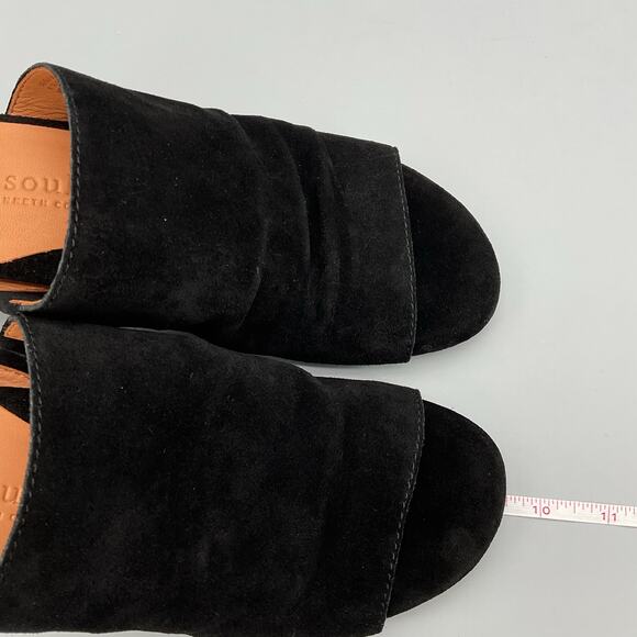 NEW Gentle Souls by Kenneth Cole Women’s Chas Suede Sandals Black Size 8M - Picture 7 of 10